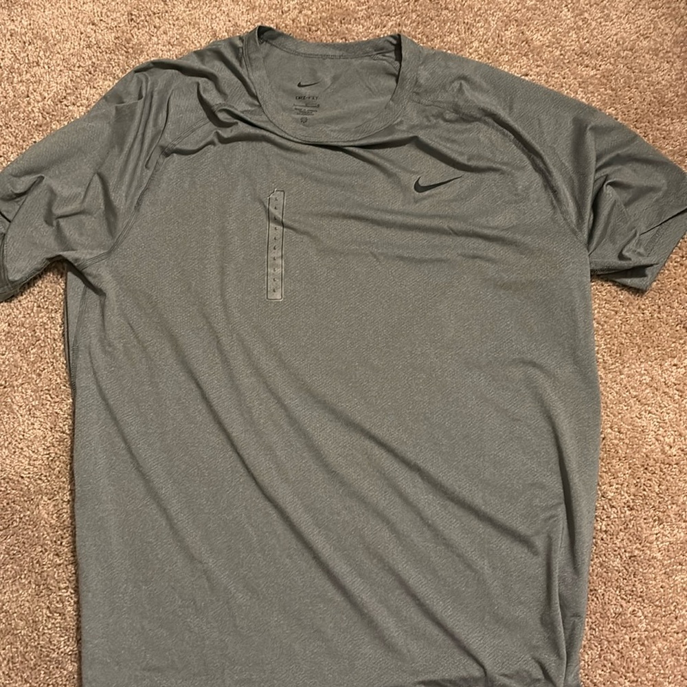 Nike Dri-Fit Trainjng shirt